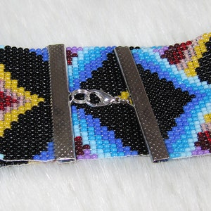 Bracelet with colour transition image 3