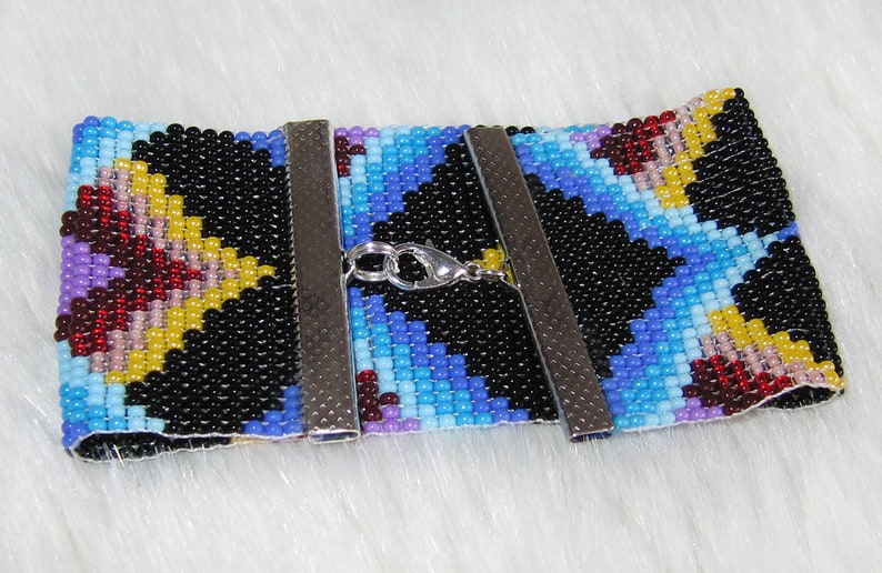 Bracelet with colour transition image 3