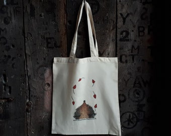 Juggling Hedgehog tote bag by Alice Draws The Line, 100% recycled, reusable bag. A reusable bag for life for Hedgehog fans