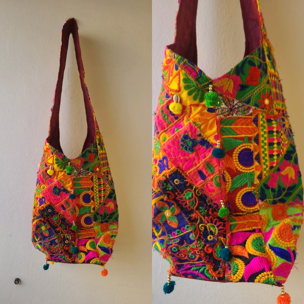 Sacs indiens vintage faits à la main, sac Tribal, sac Pom pom, Made in India, style Boho, sacs Hippie, sacs Gypsy, sacs à bandoulière brodés, sacs à glands