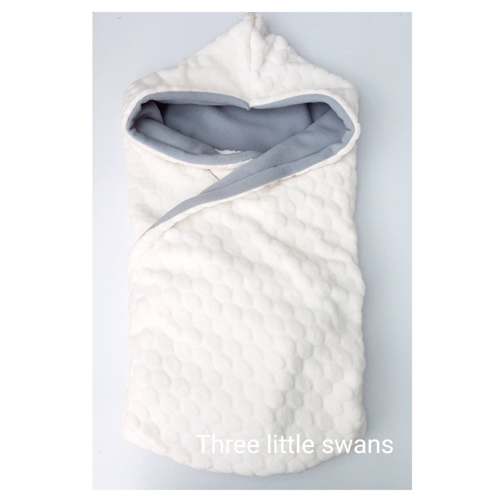 Hooded car seat blanket car seat blanket bubble blanket Etsy