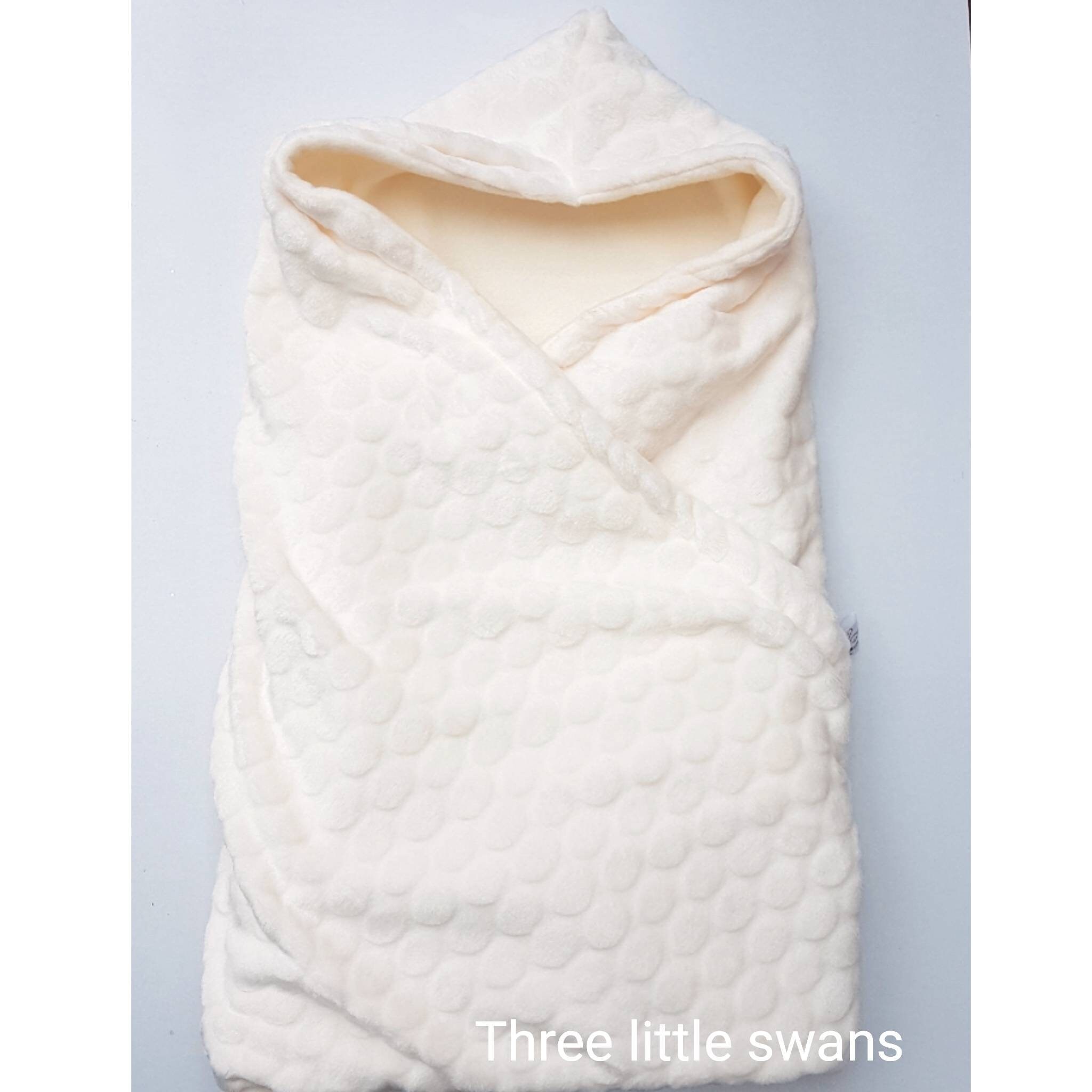 Hooded car seat blanket car seat blanket bubble blanket Etsy