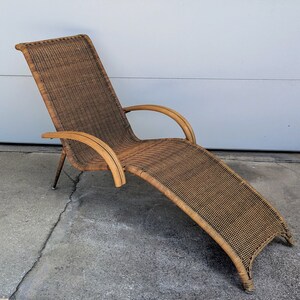 Vintage Mid Century Wicker and Rattan Chaise Lounge Chair image 2