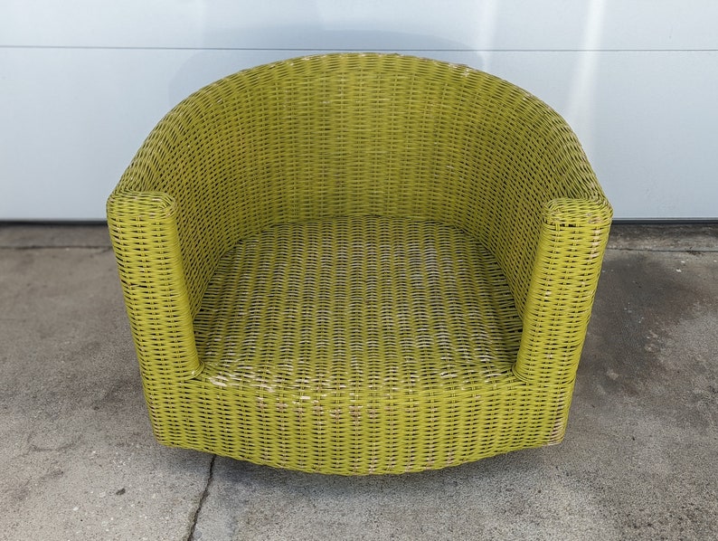 Vintage Modern Wicker Barrel Swivel Lounge Chair image 2