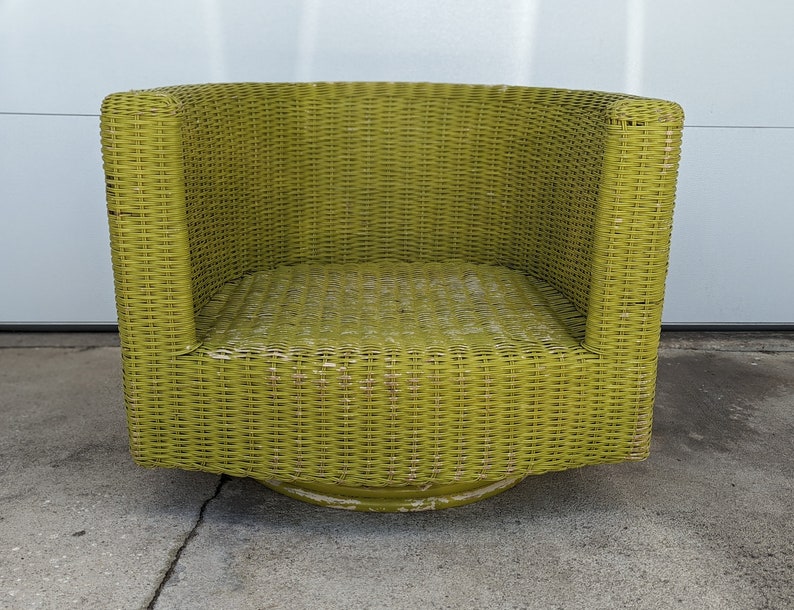 Vintage Modern Wicker Barrel Swivel Lounge Chair image 1