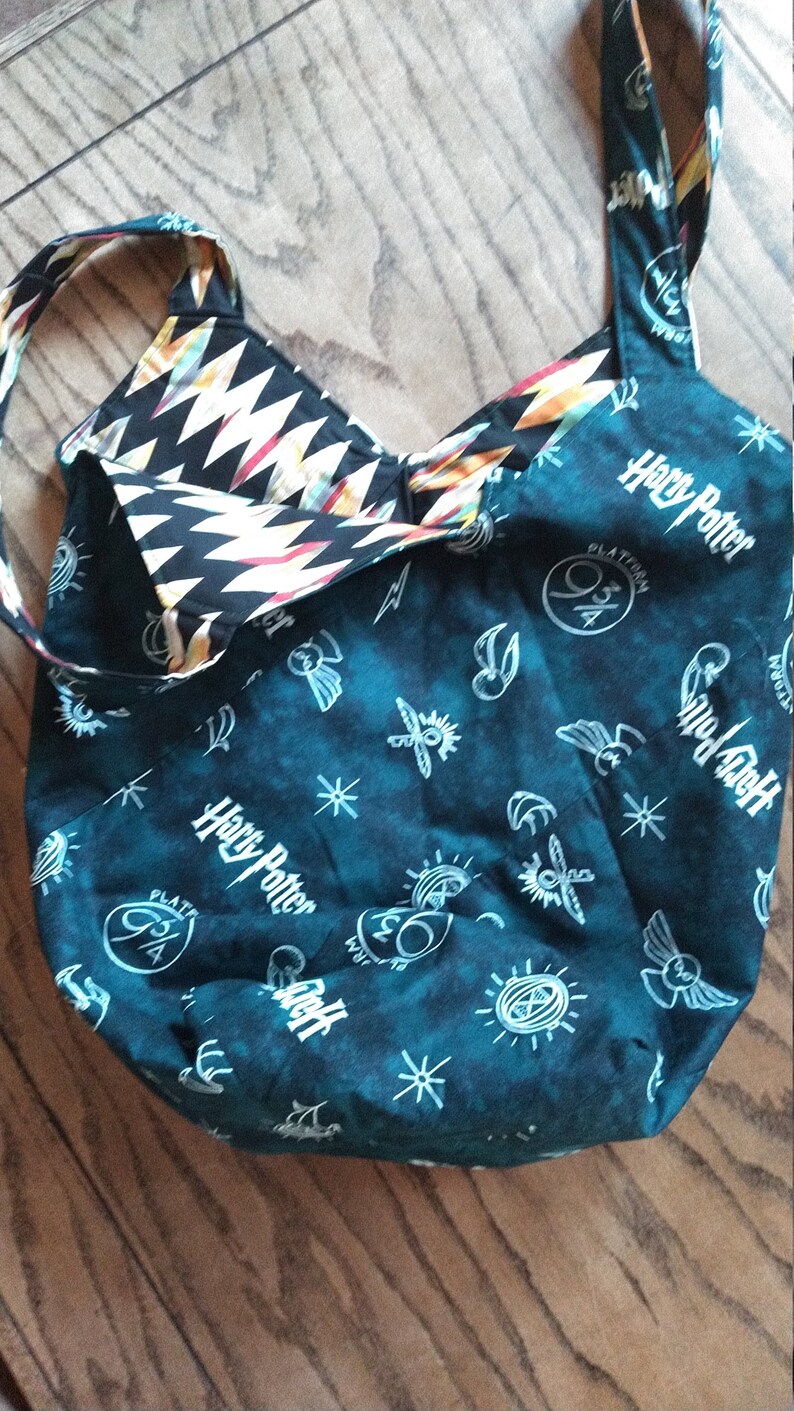 Mondo Bag Extra Large Tote Overnight bag with pocket Harry Potter print