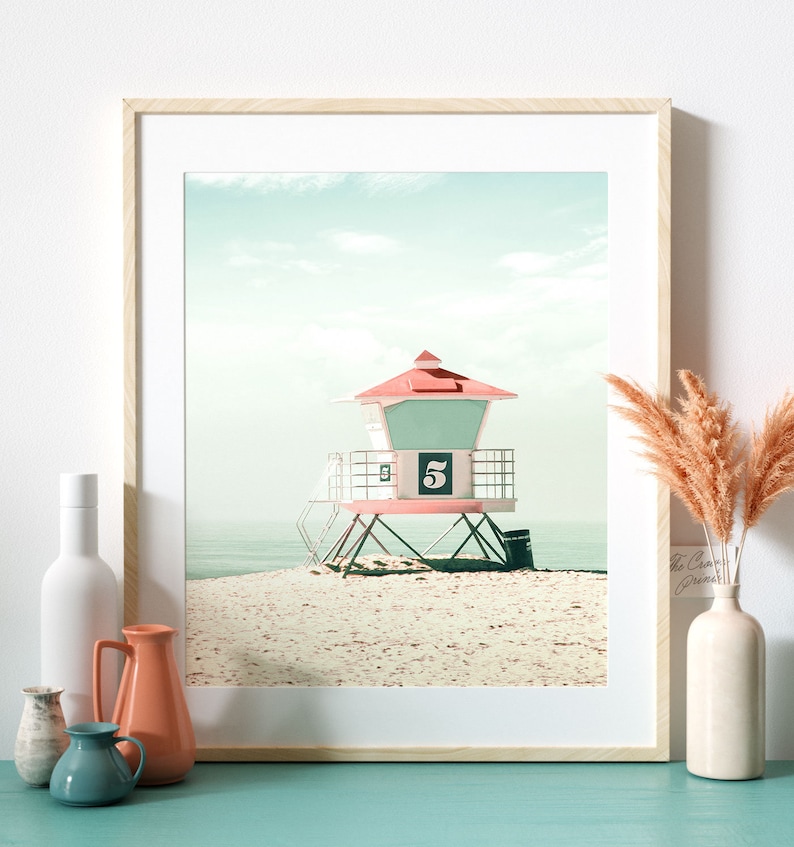 Lifeguard tower print, INSTANT DOWNLOAD, Printable beach art, California wall art, Beach decor, Ocean print, Beach print, Lifeguard stand image 1