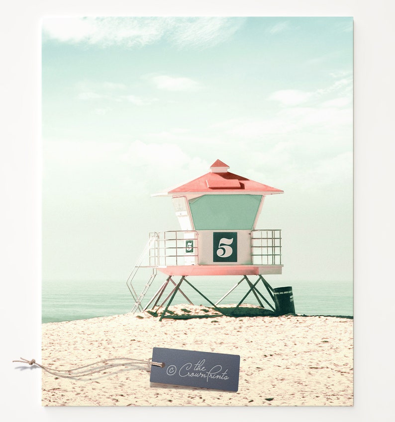 Lifeguard tower print, INSTANT DOWNLOAD, Printable beach art, California wall art, Beach decor, Ocean print, Beach print, Lifeguard stand image 2