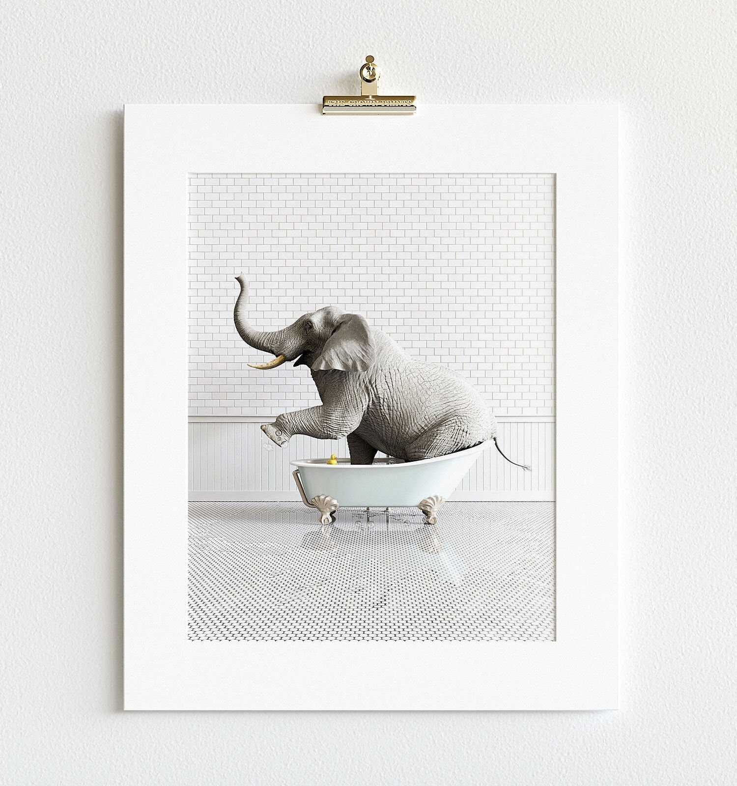 Animals In Bathtub Prints Vertical Bathroom Wall Art By The Etsy 日本