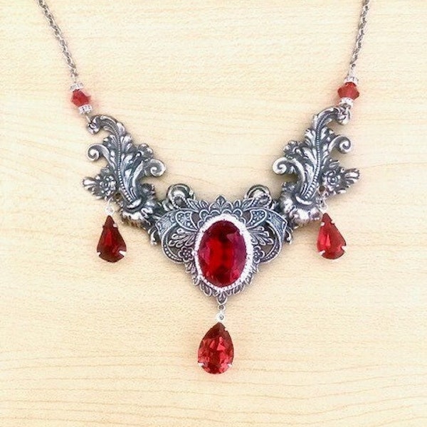 Collier art nouveau argent avec cristal Swarovski rouge