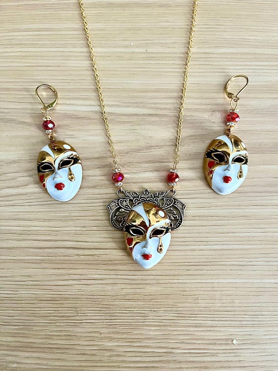 赤いクリスタルのベネチアンマスクセット - Etsy 日本