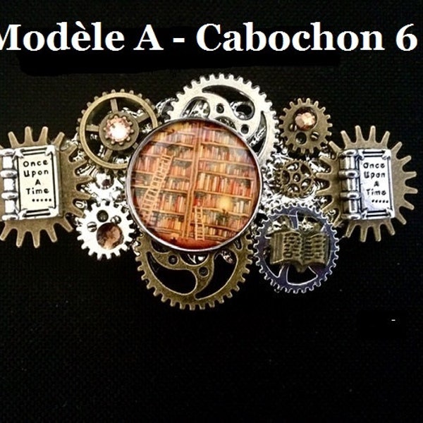 Barrette steampunk cabochon Livres avec rouages, breloques  et strass de cristal Swarovski