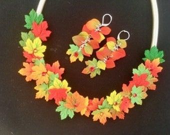 Parure feuilles, bijoux nature, collier feuilles orange, vert, jaune