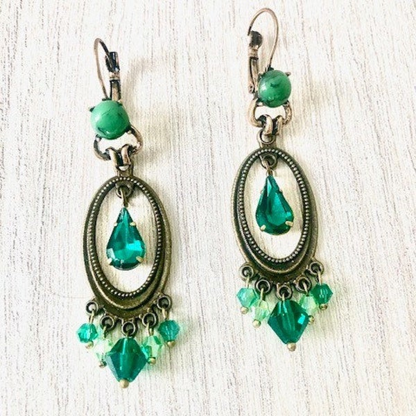 Boucles d'oreilles en cristal vert et ovale bronze