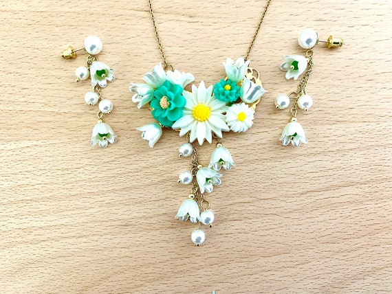 Parure bouquet de muguet, collier fleuri, bijoux printemps, collier floral