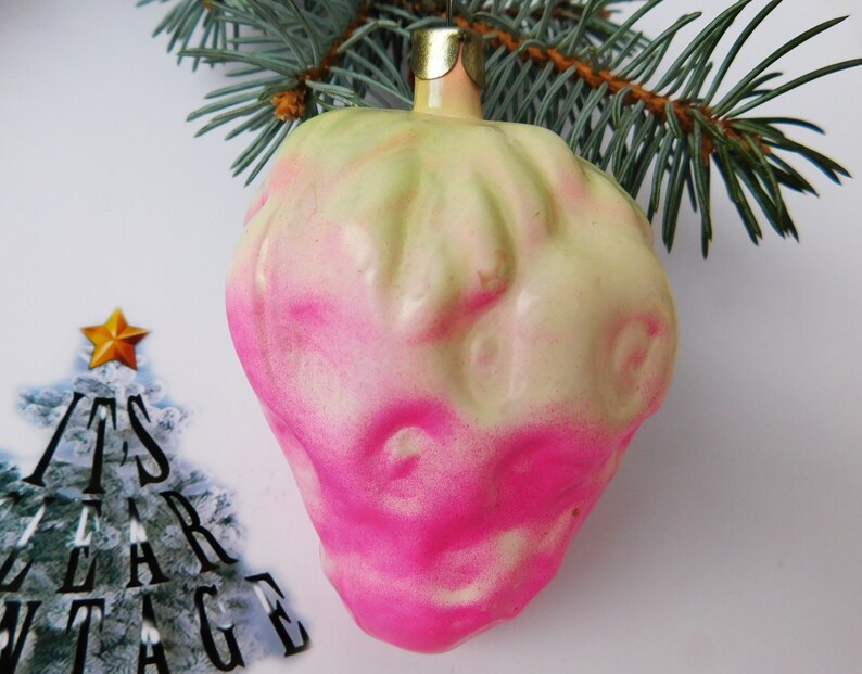 Christmas tree antique Christmas ornaments Christmas glass ornaments Big strawberry Vintage Christmas ornament