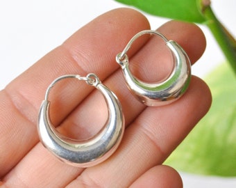 Petites créoles épaisses, boucles d'oreilles en argent, créoles épaisses, boucles d'oreilles steampunk, créoles simples en argent, boucles d'oreilles africaines, petite élégante, plage d'été