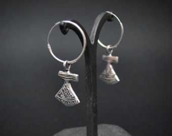 African touareg earrings - Statement dangle silver charm hoop earrings - Earrings with Tuareg-inspired engraved pendants