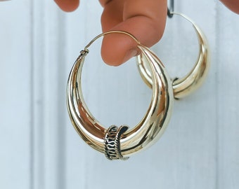 Thick bali hoop earrings - Large gold creole hoop earrings - Golden brass African style earrings - Hippie earrings for women