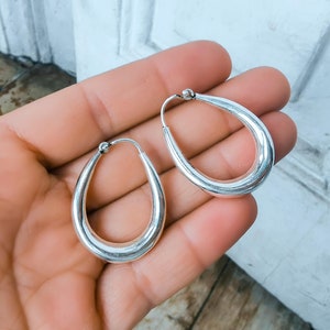 Thick drop hoops earrings - Chunky silver plated tube earrings bali style - Teardrop silver earrings