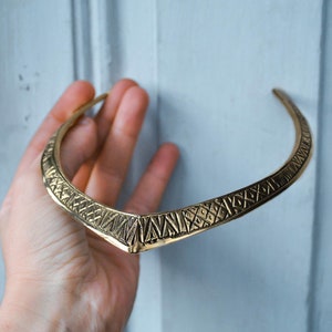 Stunning Torque Carved Necklace - Viking golden choker - Celtic traditional style necklace - Wide rustic brass choker