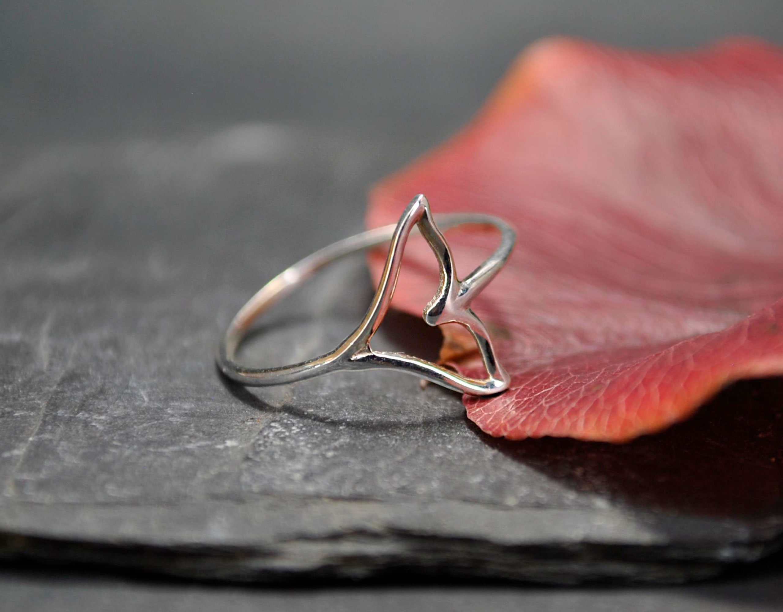 Anillo cola ballena sale