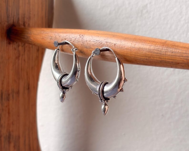 Boucles d'oreilles argentées à pointes de Bali - Créoles pointues épaisses - Boucles d'oreilles de style punk audacieux LARGE 40 MM