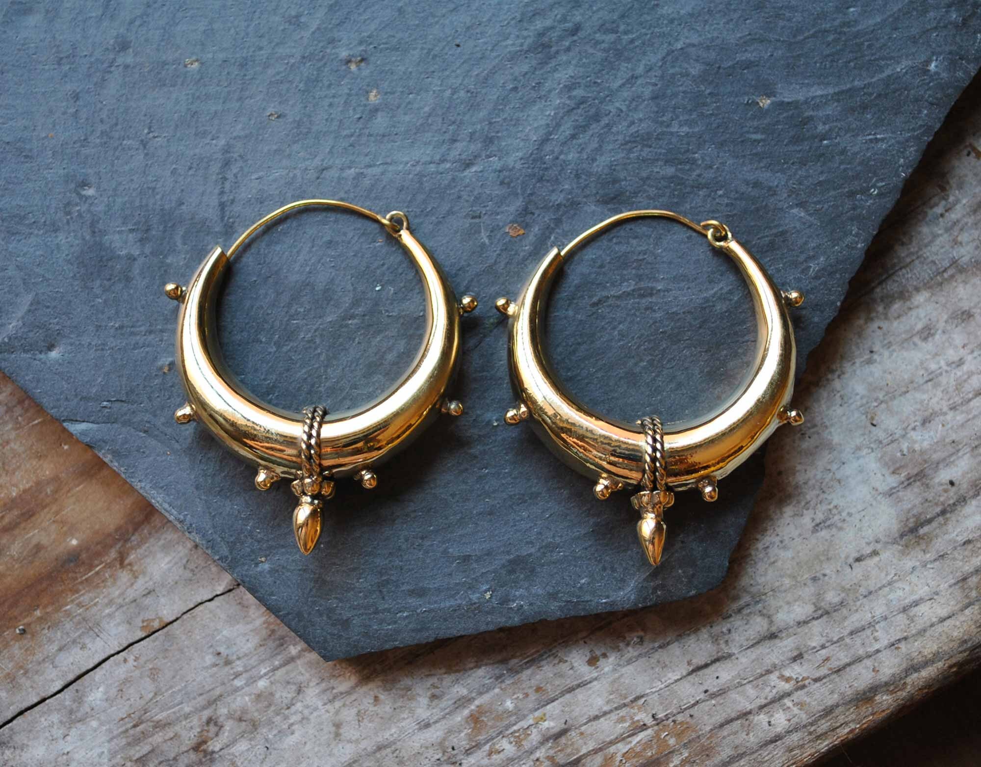 Mira golden 2024 creol earring