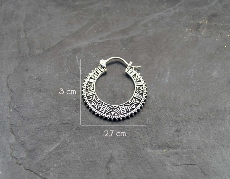 ETHNIC silver hoops, Africa Silver earrings, Boucles de argent, Small hoops, Tribal jewelry, Ethnic earring, Carved, Thick hoops, Rock, Punk image 5