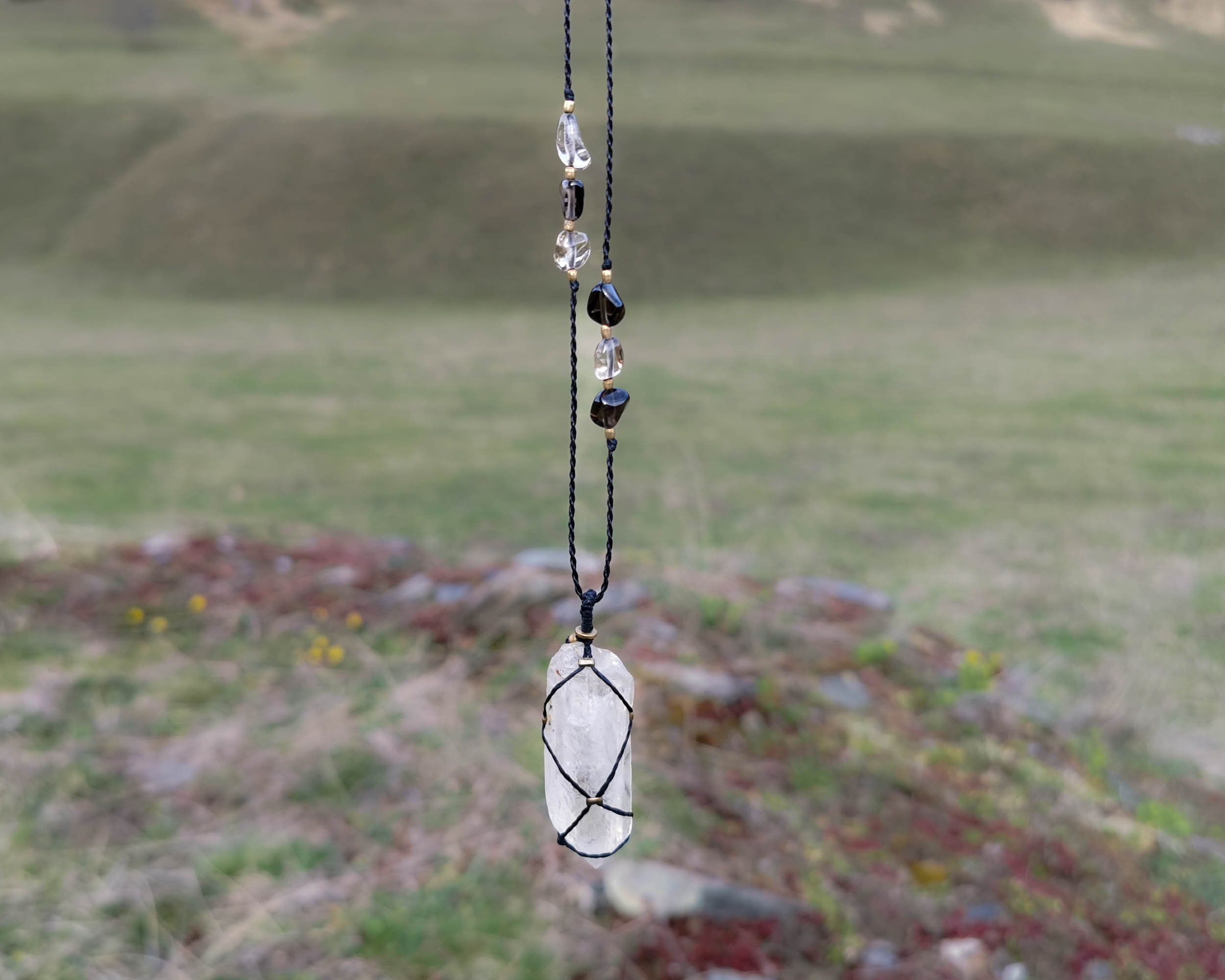 Natural rock crystal MEN pendant necklace - Crystal quartz set in macrame - Handmade unisex stone amulet