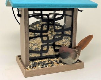 Bird Feeder - Retro Design in Surf Blue