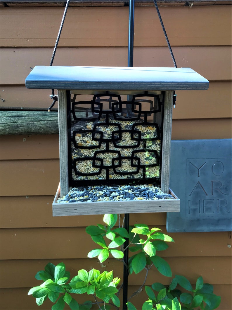 Hanging Bird Feeder Atomic Ranch in Wedgewood Blue image 1