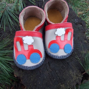 Kids moccasins, leather soft booties, first step, flexible & lightweigt, Toddler moccasins,