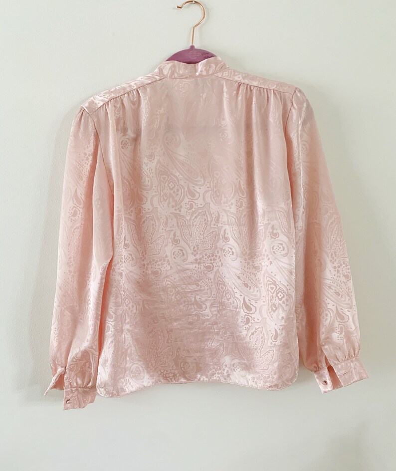 80s pastel pink top 1980s pale pink long sleeve blouse pink paisley top SM Vintage 1980s baby pink button down satin blouse by Prophecy