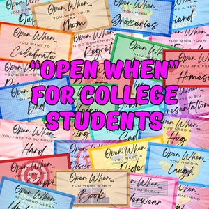 Puede incluir: Un conjunto de tarjetas coloridas con el texto "Open When" y diferentes frases para estudiantes universitarios. Las tarjetas están decoradas con varias ilustraciones y patrones.