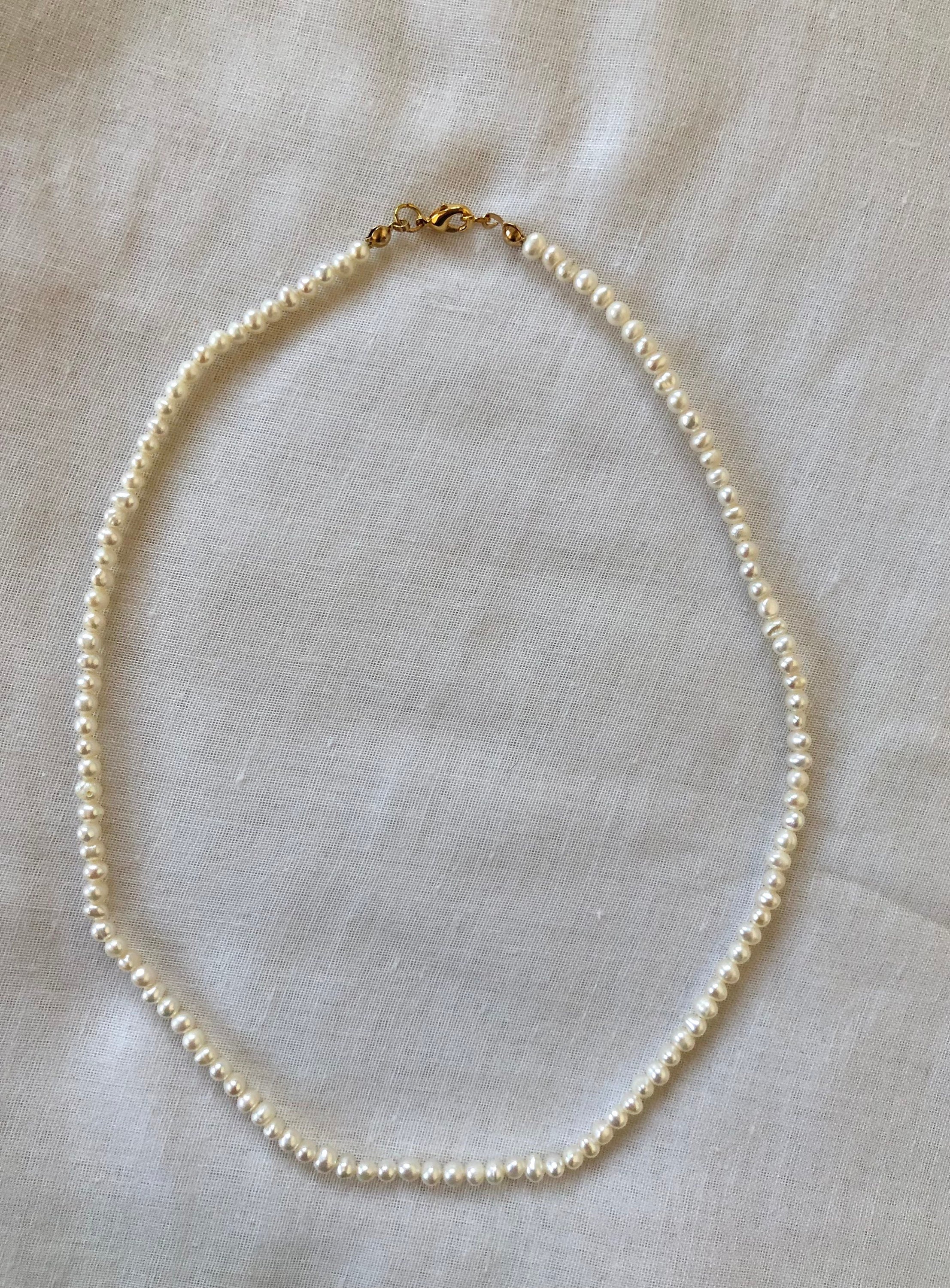 関税込☆VINTAGE HOLLYWOOD★2-Way White Berry Pearl Necklace Amazon.com: JYXJEWELRY Classic Double Strand Pearl Necklaces