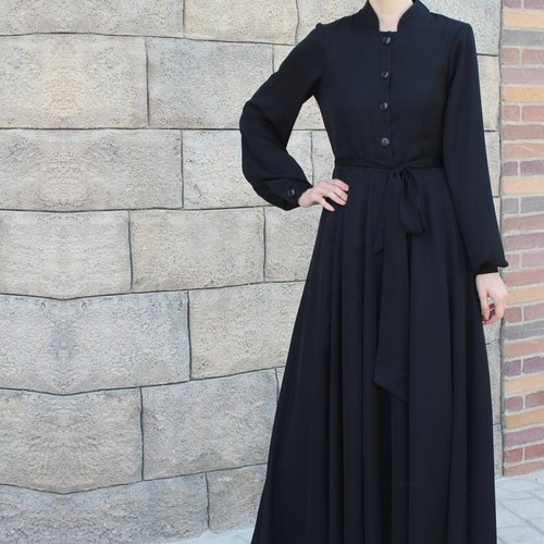 Black Collared Maxi Dress With Belt 