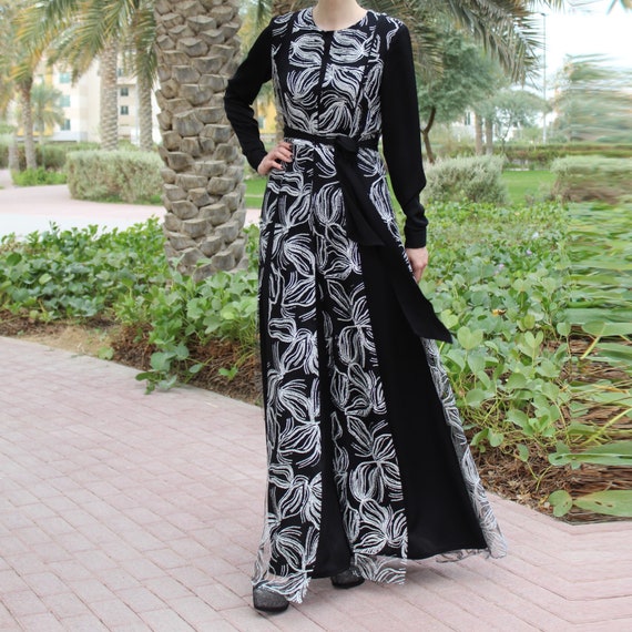modest occasion wear