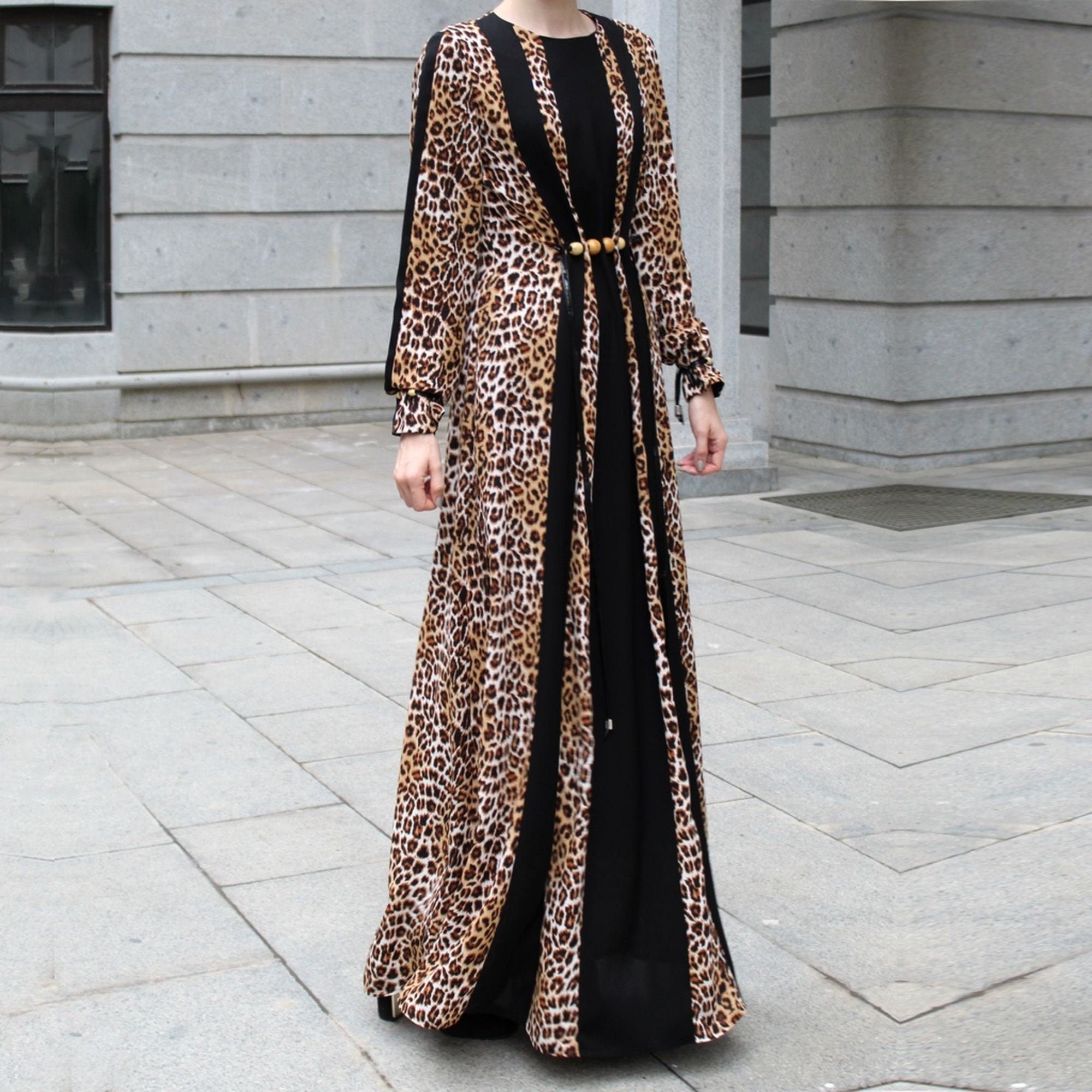 Leopard Print Maxi Dress With Wooden 