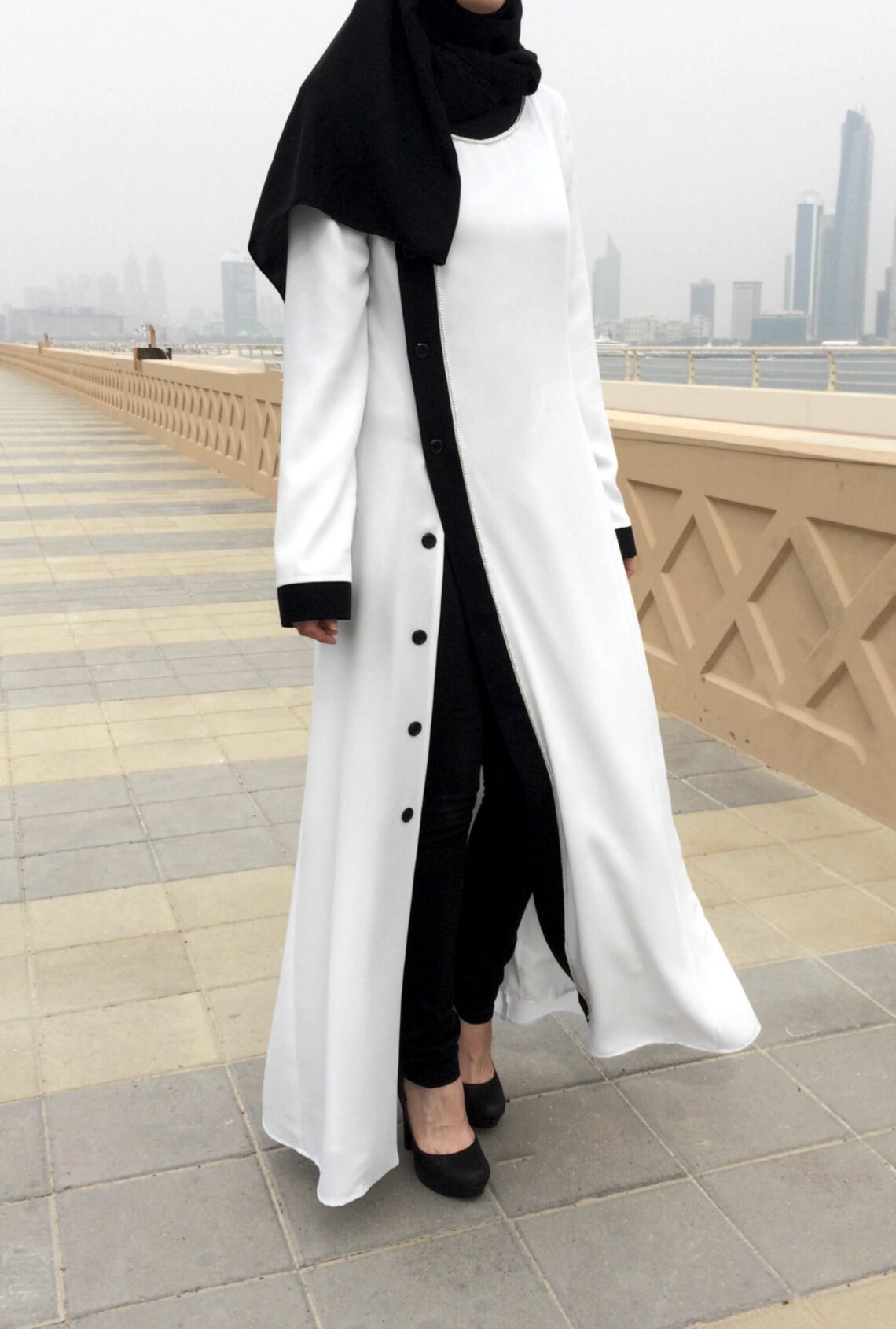 white colour abaya