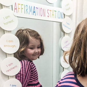 Stazione di affermazione positiva, Specchio di affermazione stampabile, Carte di consapevolezza quotidiana, Attività dell'angolo calmante per bambini, Arredamento della classe