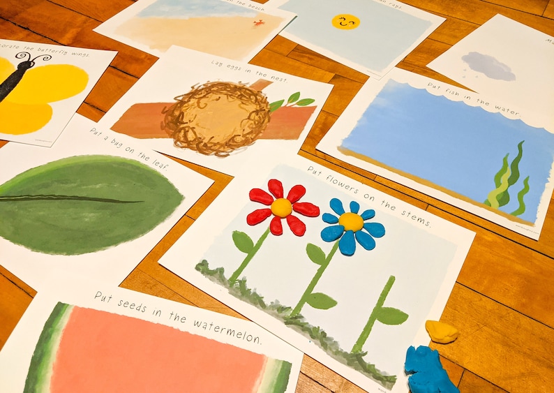 Puede incluir: Un conjunto de ocho tarjetas de actividades imprimibles para ni&ntilde;os con diversos temas como la naturaleza, los animales y la comida. Cada tarjeta tiene una instrucci&oacute;n simple como "Acaricia una bolsa en la hoja" o "Pon semillas en la sand&iacute;a" y una imagen correspondiente para guiar la actividad.