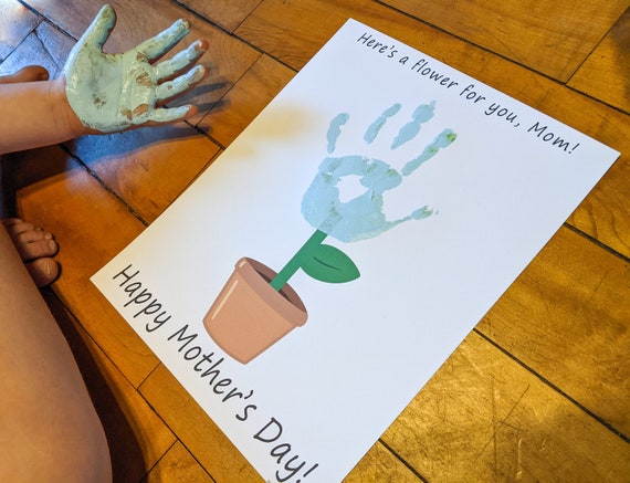 Mother's Day Handprint Craft Kid Gift for Mom Printable