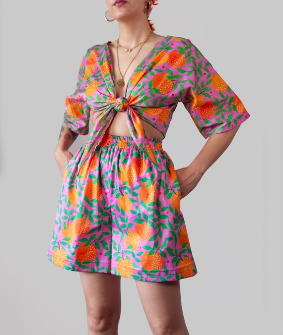 Orange garden" print high waisted Shorts | Elastic waist bermuda shorts