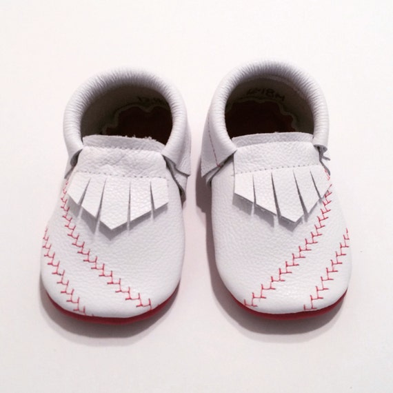 Play Ball Baseball Leather Baby Moccasins Baseball Moccs Baby Moccasins Toddler Moccasins Sports Leather Baby Moccs Etsy Canada