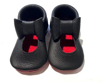 Handmade Black Leather with Red Sole Baby Mary Janes Moccasins, Red Bottom Baby Shoes, Baby Gift, Baby Shower