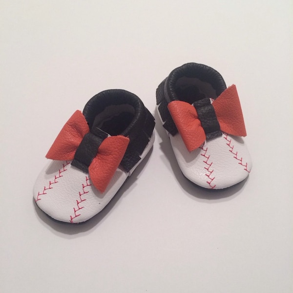 SF Giants Baseball Bow Tie Affair Leather Baby Moccasins, SF Giants, Orioles, Baseball Moccs, Baby Moccasins, Toddler Moccasins