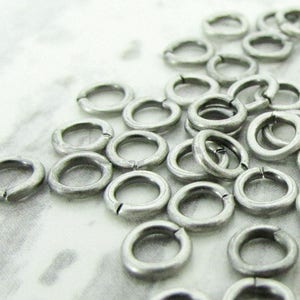 5mm Antique Silver Jump Rings 19g, 100pcs oxidized silver jumprings, 5mm jump rings, open jump rings links for charms silver plated findings image 2