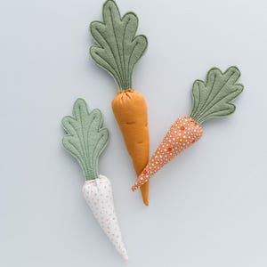 布製にんじんの裁縫パターン：DIY プレイフード、イースターバスケット詰め物（PDF デジタルダウンロード）
