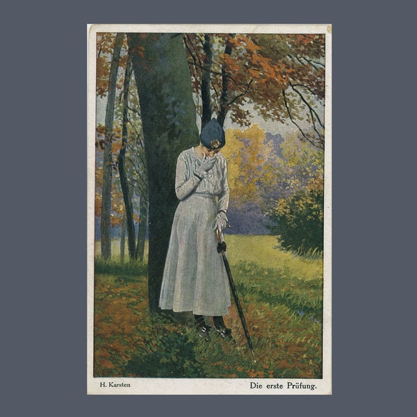 Ergriffene deutsche Vintage Postkarte von 1919, "Der erste Frühling," Frau, die um einen Kriegsverlust trauert."